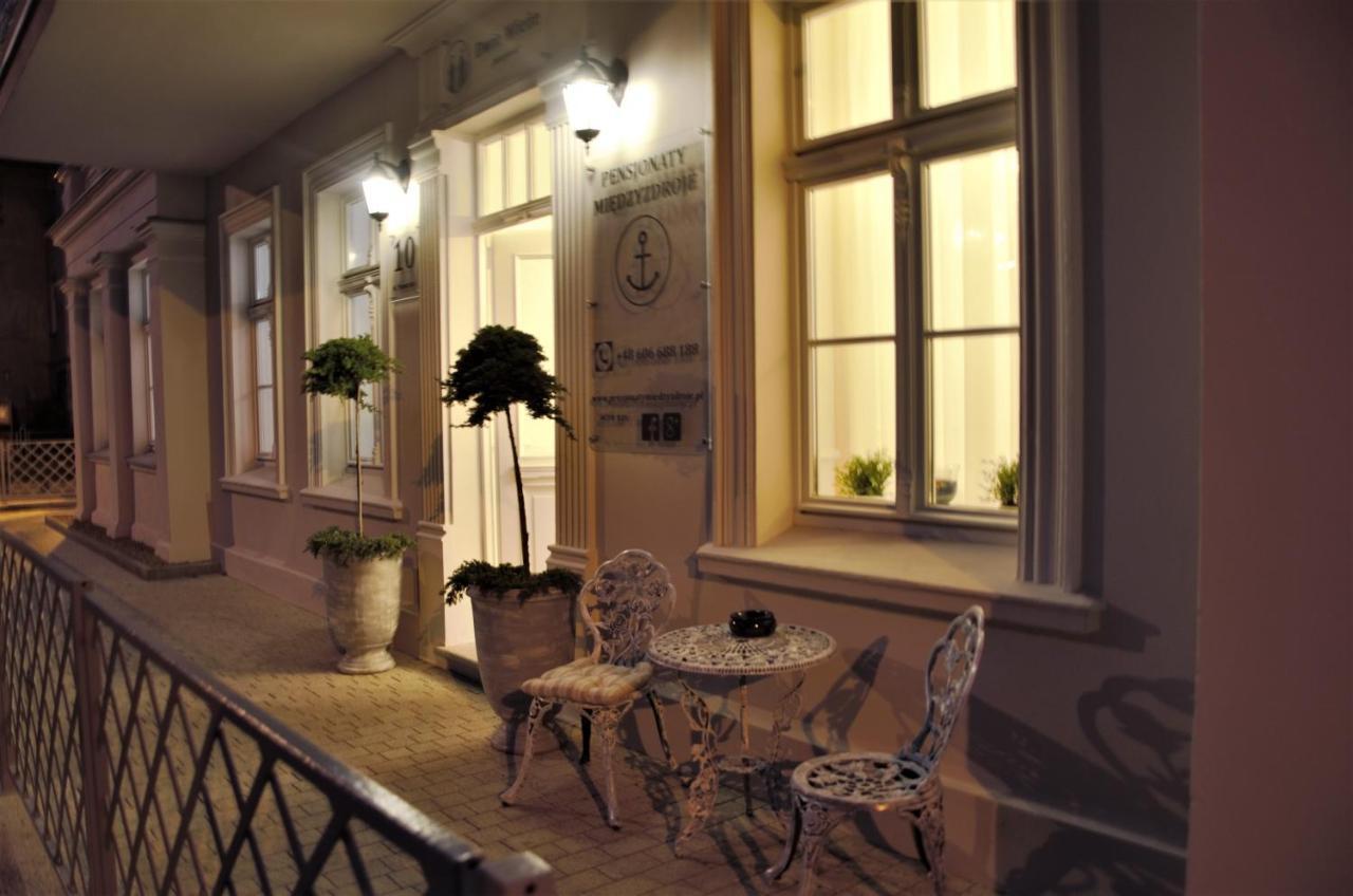 Dwie Wieze Miedzyzdroje Exterior photo